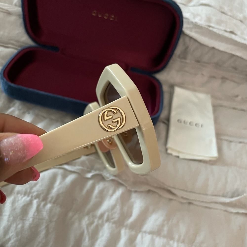 Gucci sunglasses